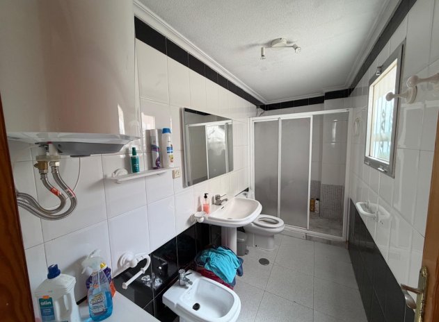 Wiederverkauf - Wohnung - Torrevieja