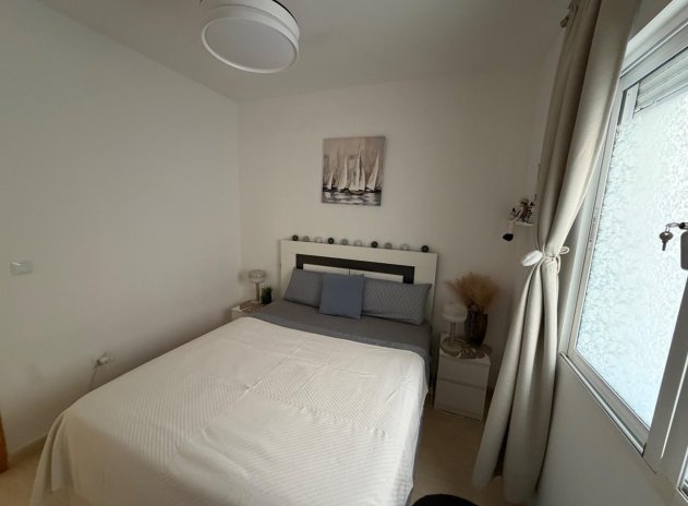 Herverkoop - Appartement - Torrevieja - Playa del Cura