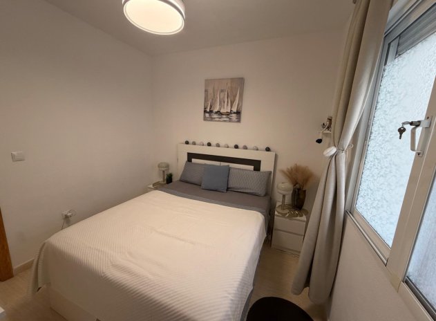 Herverkoop - Appartement - Torrevieja - Playa del Cura