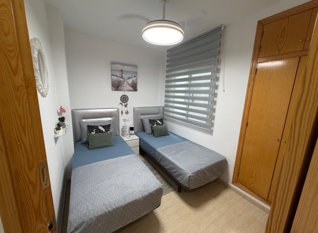 Herverkoop - Appartement - Torrevieja - Playa del Cura