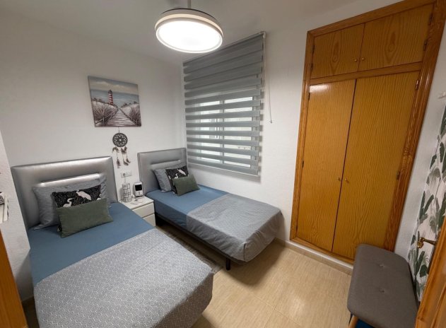 Herverkoop - Appartement - Torrevieja - Playa del Cura
