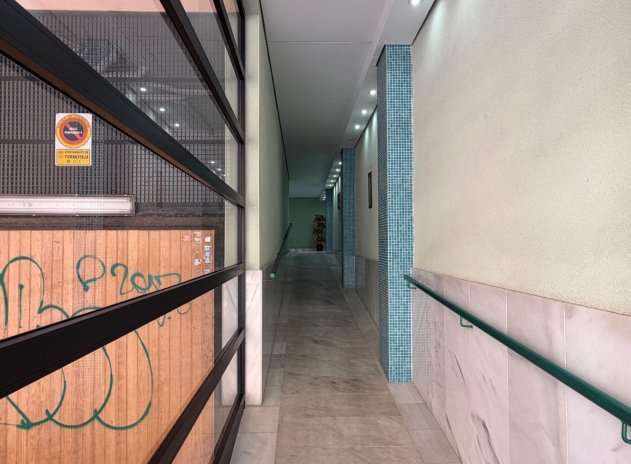 Herverkoop - Appartement - Torrevieja - Playa del Cura