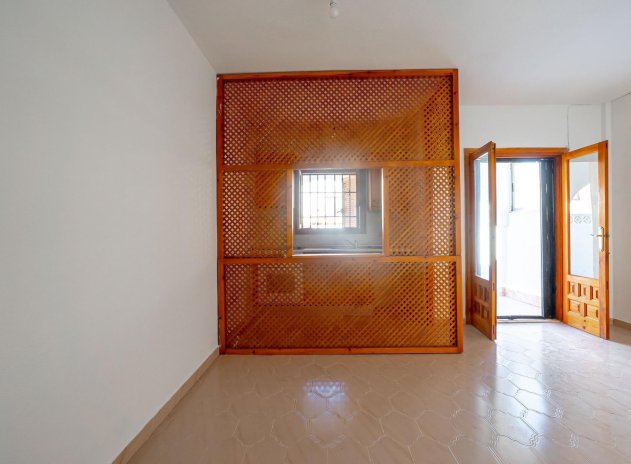 Herverkoop - Appartement - Torrevieja - La Siesta