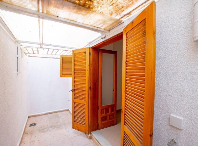 Herverkoop - Appartement - Torrevieja - La Siesta