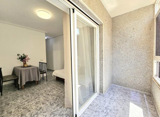 Herverkoop - Appartement - Torrevieja - Playa de los Locos