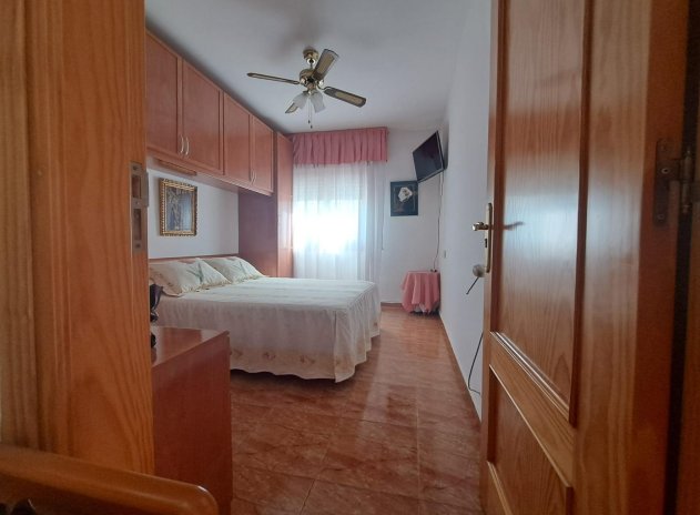 Herverkoop - Appartement - Torrevieja - Playa de los Naufragos