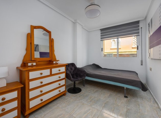 Herverkoop - Appartement - Torrevieja - Playa del Cura
