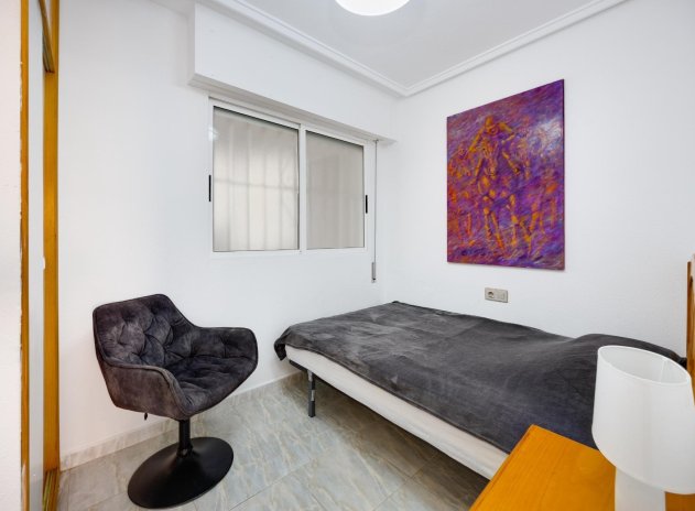 Herverkoop - Appartement - Torrevieja - Playa del Cura