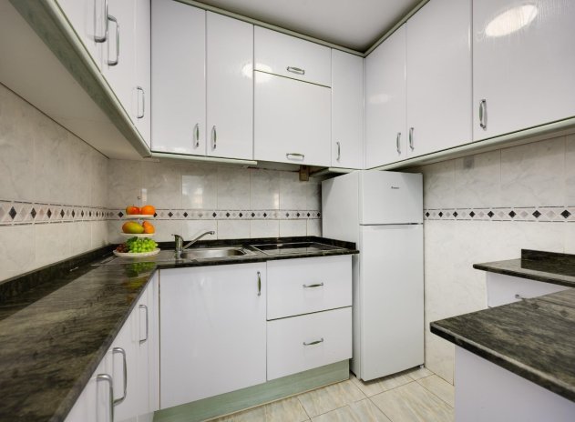 Herverkoop - Appartement - Torrevieja - Playa del Cura