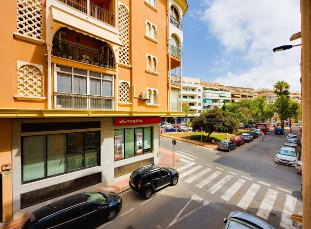 Herverkoop - Appartement - Torrevieja - Playa del Cura