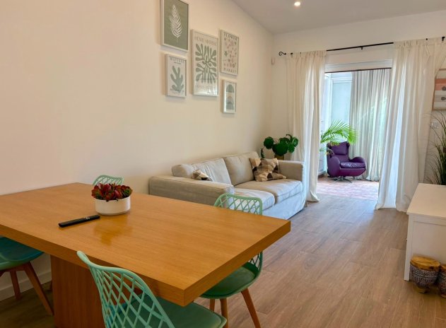Herverkoop - Rijwoning - Orihuela Costa - La Chismosa