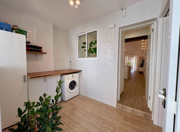 Herverkoop - Rijwoning - Orihuela Costa - La Chismosa