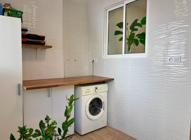 Herverkoop - Rijwoning - Orihuela Costa - La Chismosa