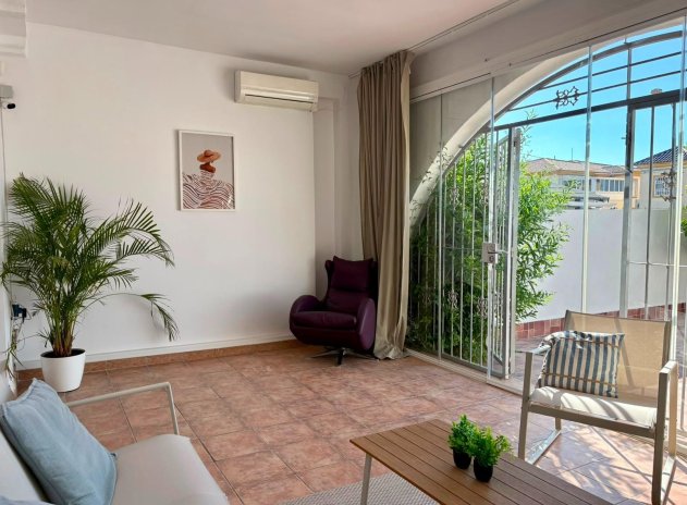 Herverkoop - Rijwoning - Orihuela Costa - La Chismosa