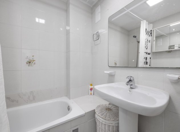 Wiederverkauf - Wohnung - Torrevieja