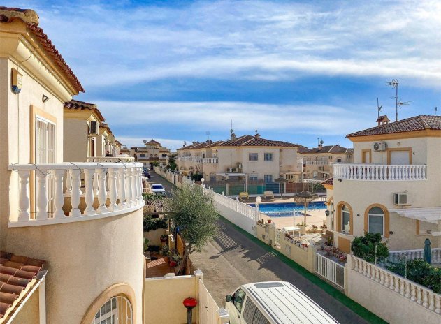Herverkoop - Villa - Torrevieja