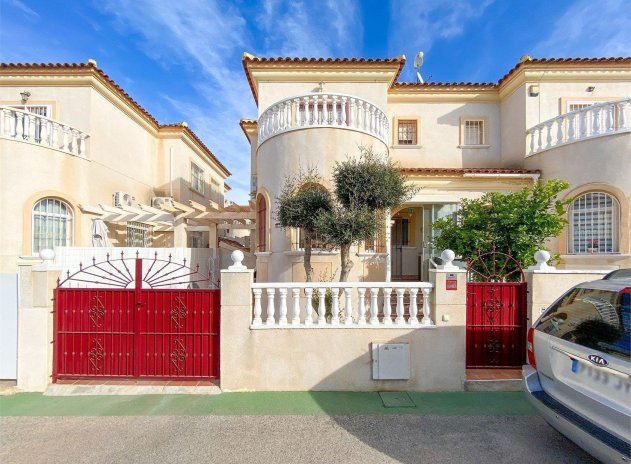 Herverkoop - Villa - Torrevieja