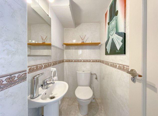 Herverkoop - Villa - Torrevieja