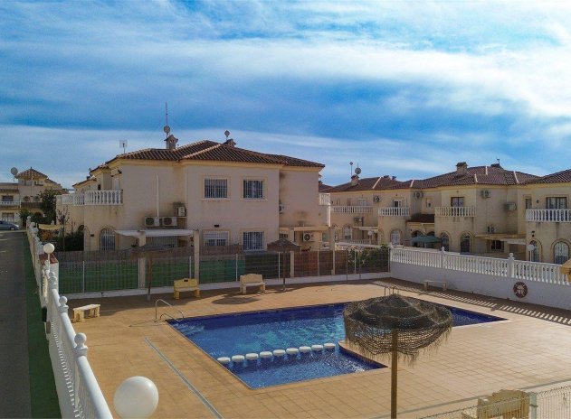 Herverkoop - Villa - Torrevieja