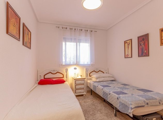 Reventa - Apartamento / Piso - Orihuela Costa - La Chismosa