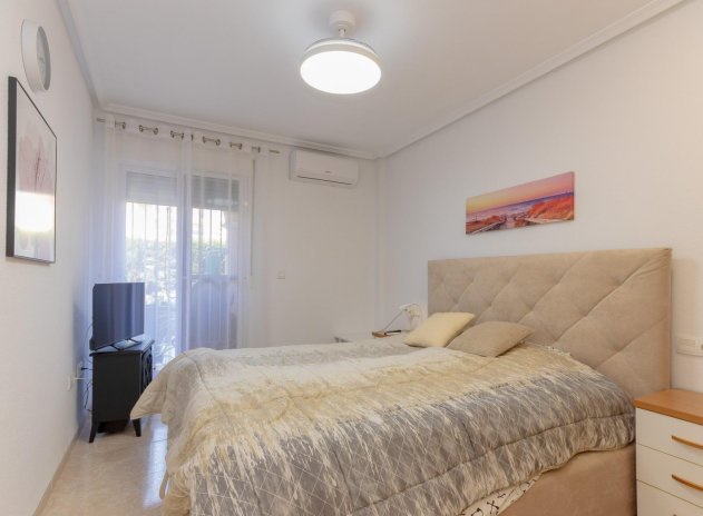 Reventa - Apartamento / Piso - Orihuela Costa - La Chismosa