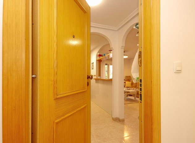 Reventa - Apartamento / Piso - Orihuela Costa - La Chismosa