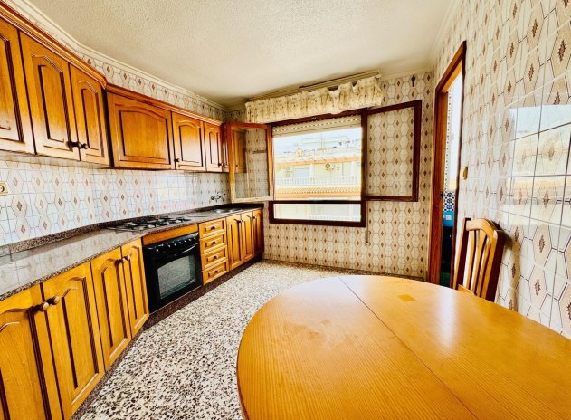 Herverkoop - Appartement - Torrevieja - Acequion