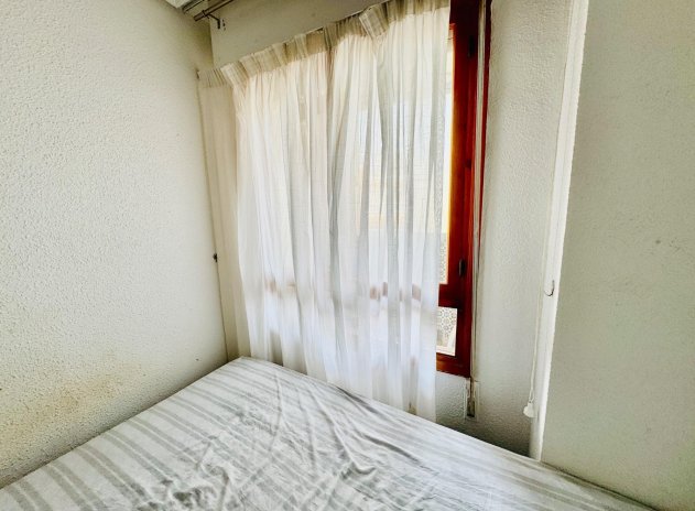 Herverkoop - Appartement - Torrevieja - Acequion