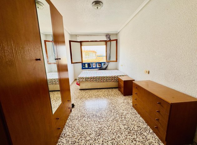 Herverkoop - Appartement - Torrevieja - Acequion