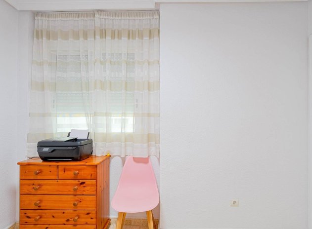Wiederverkauf - Wohnung - Torrevieja - Parque de las Naciones