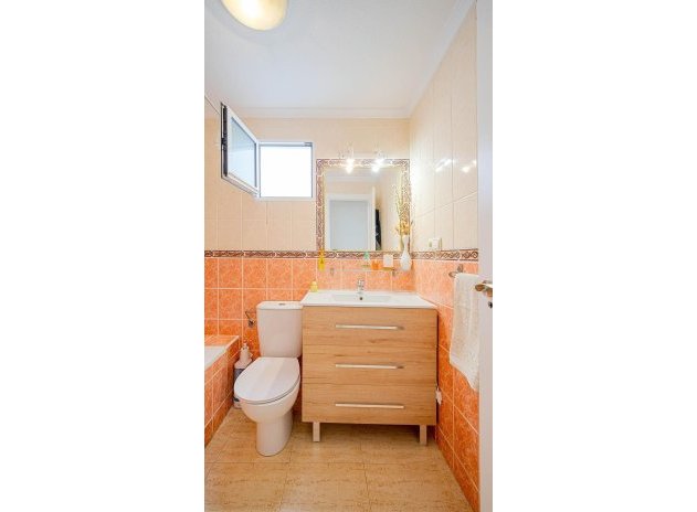 Wiederverkauf - Wohnung - Torrevieja - Parque de las Naciones