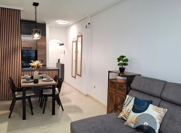 Herverkoop - Appartement - Torrevieja - Playa de los Locos