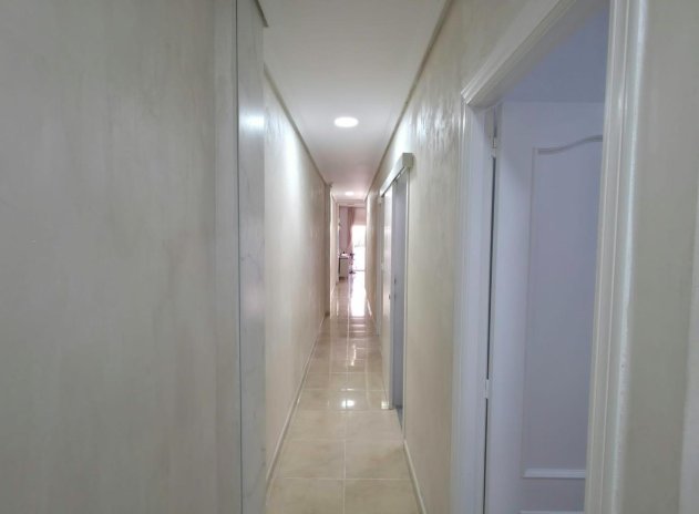Herverkoop - Appartement - Torrevieja - Playa de los Locos