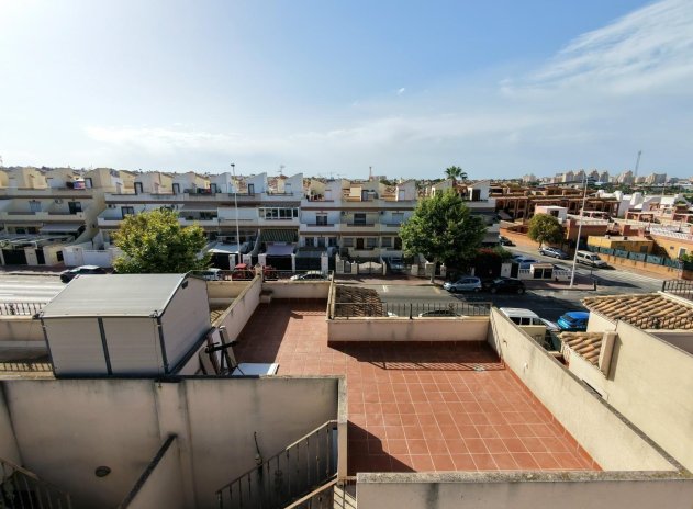 Herverkoop - Villa - Torrevieja - Aguas Nuevas