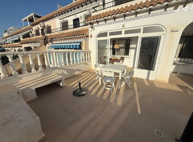 Resale - Apartment / Flat * - Torrevieja * - Miramar - Torre del Moro