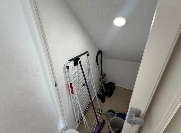 Resale - Apartment / Flat * - Torrevieja * - Miramar - Torre del Moro