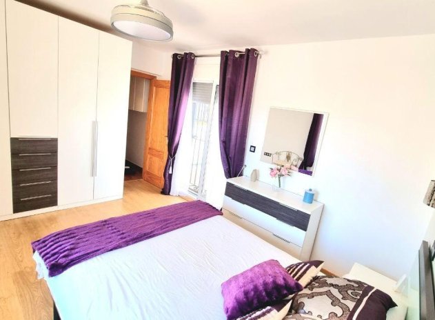 Herverkoop - Villa - Torrevieja - Los Balcones