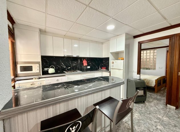 Herverkoop - Appartement - Torrevieja - Playa del Cura