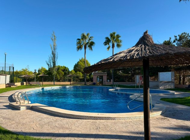 Wiederverkauf - Wohnung - Orihuela Costa - Los Altos