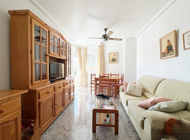 Herverkoop - Appartement - Torrevieja - Playa del Cura