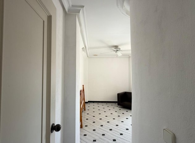Reventa - Apartamento / Piso - Torrevieja