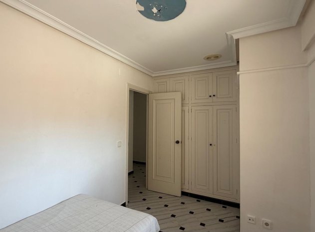 Reventa - Apartamento / Piso - Torrevieja