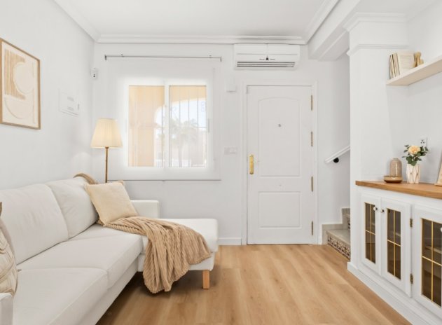 Herverkoop - Rijwoning - Orihuela Costa - Las Filipinas