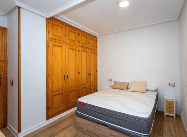 Herverkoop - Appartement - Torrevieja - Playa del Cura