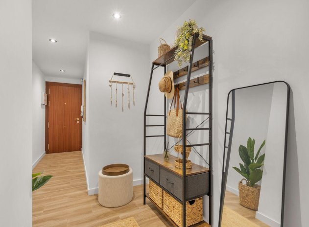 Herverkoop - Appartement - Torrevieja - Playa del Cura