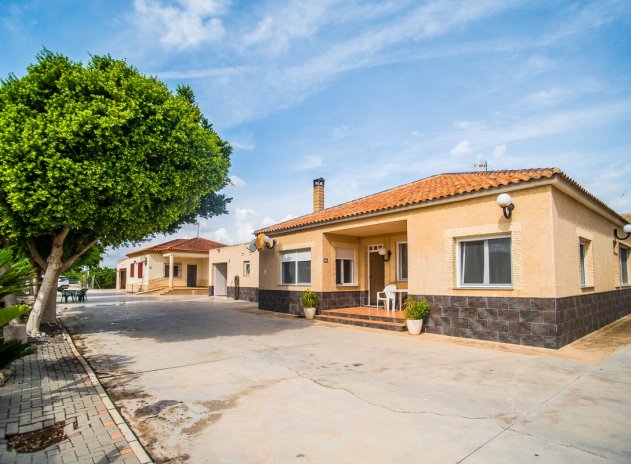 Herverkoop - Villa - Orihuela - La Matanza