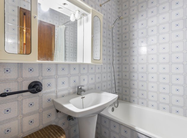 Wiederverkauf - Wohnung - Torrevieja - Rocio del Mar