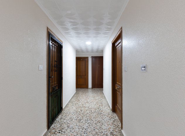 Wiederverkauf - Wohnung - Torrevieja - Rocio del Mar