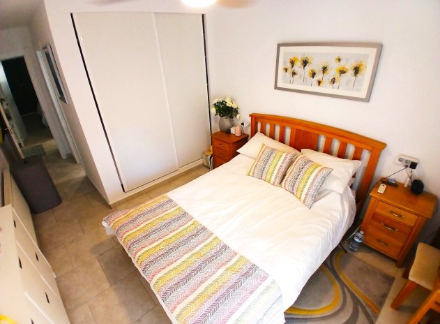 Reventa - Casa adosada - Villamartin - Villamartín