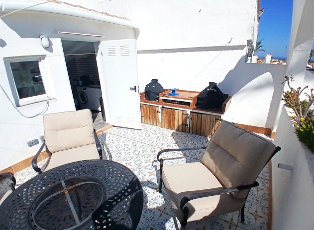 Reventa - Casa adosada - Villamartin - Villamartín